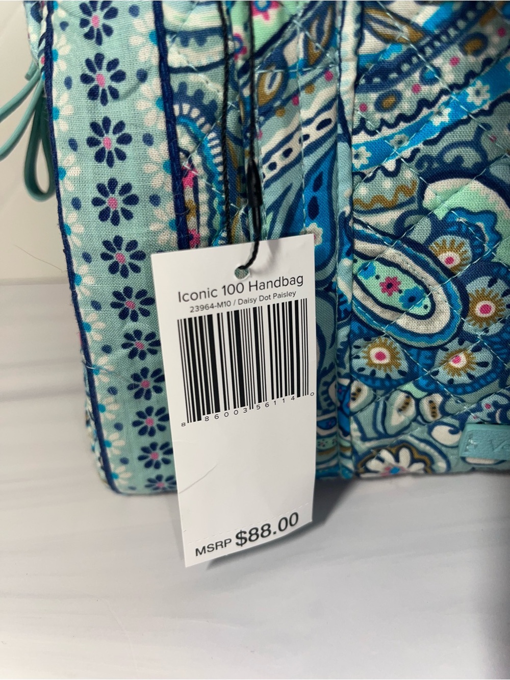 Vera Bradley iconic 100 Bag in Daisy Dot Paisley - new - Picture 3 of 10